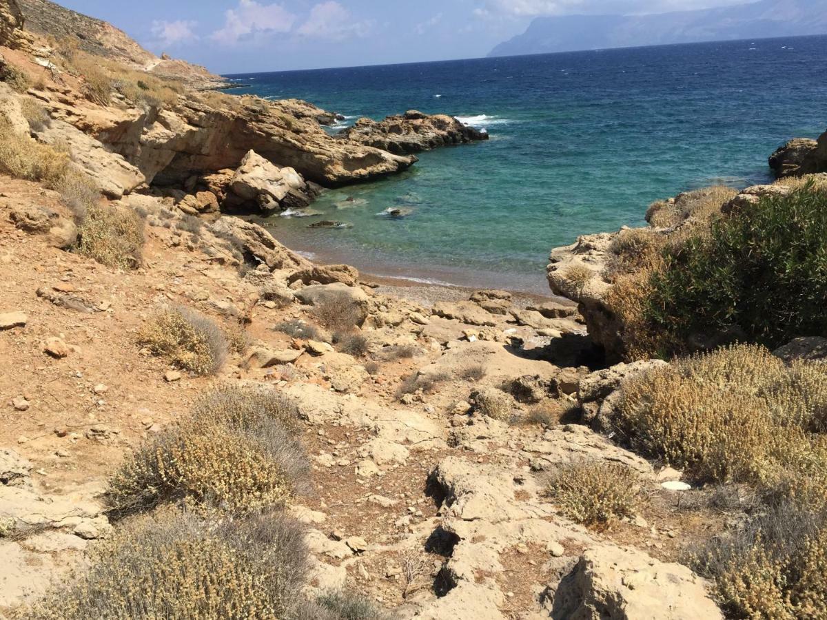 Mmebassia Chrissi Akti Chania Exterior foto