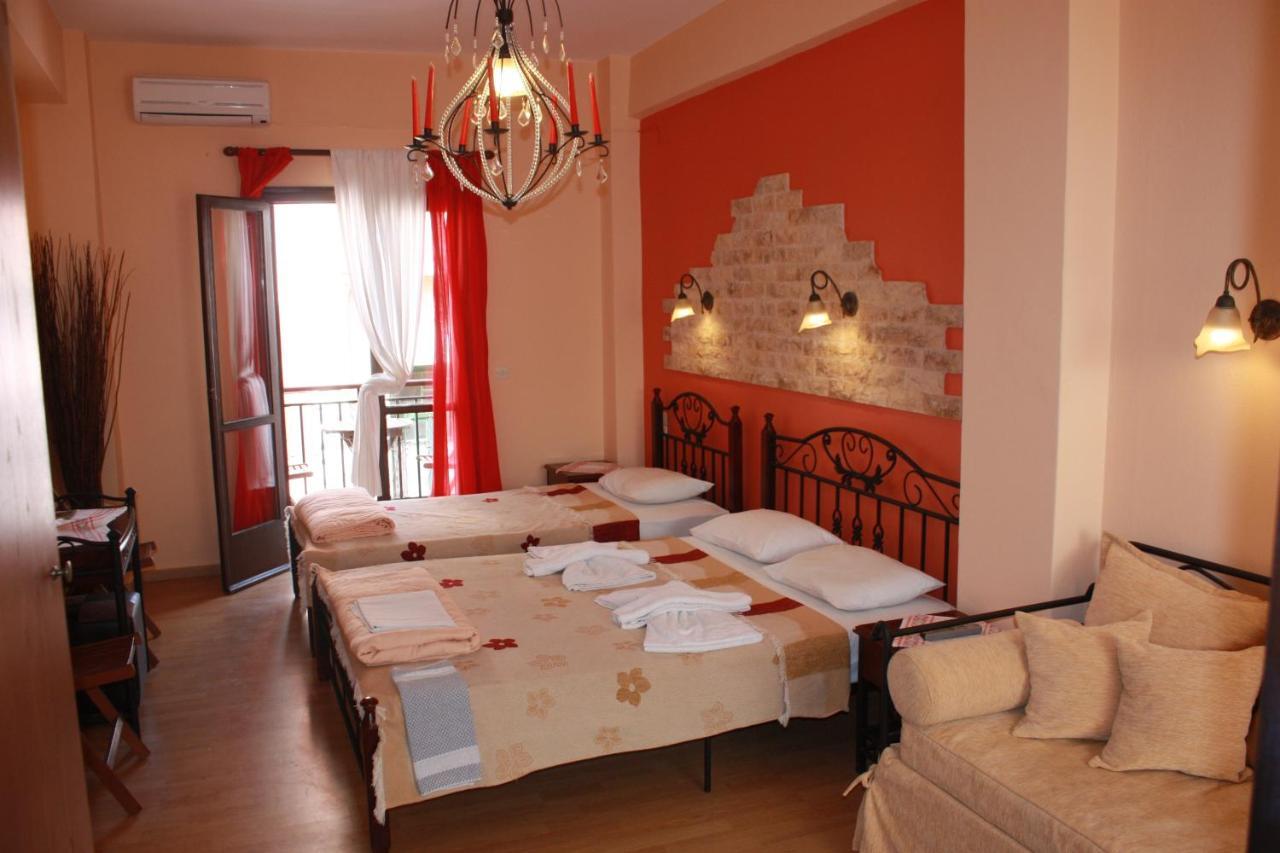 Mmebassia Chrissi Akti Chania Quarto foto